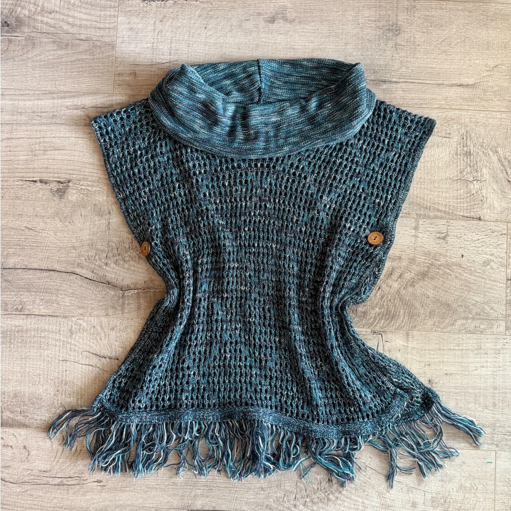 Y2K blue knitted tunic top with fringe and button details